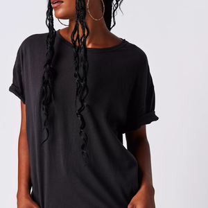 Nina Tee