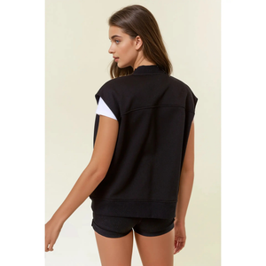 Round neck zip vest