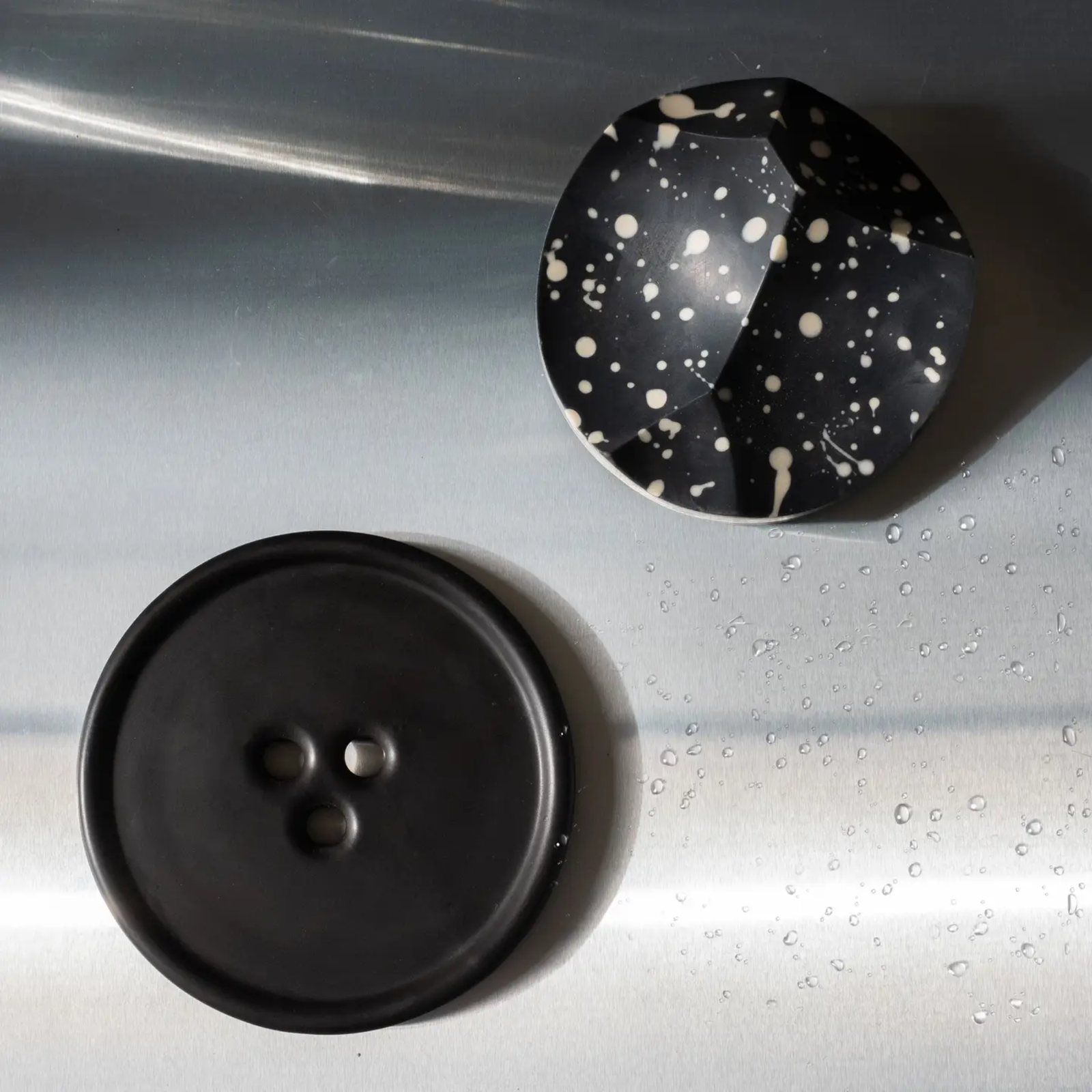 Bouton - Black