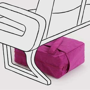 Small Cloud Carry On