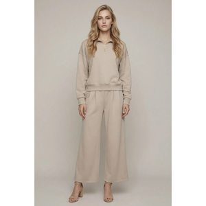 Pleated Wide Leg Pant