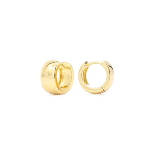 Wide Classic Huggie Hoop Earrings in Gold