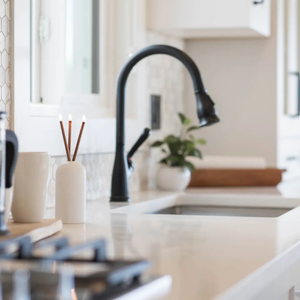 Wylie Vase Candle Holder