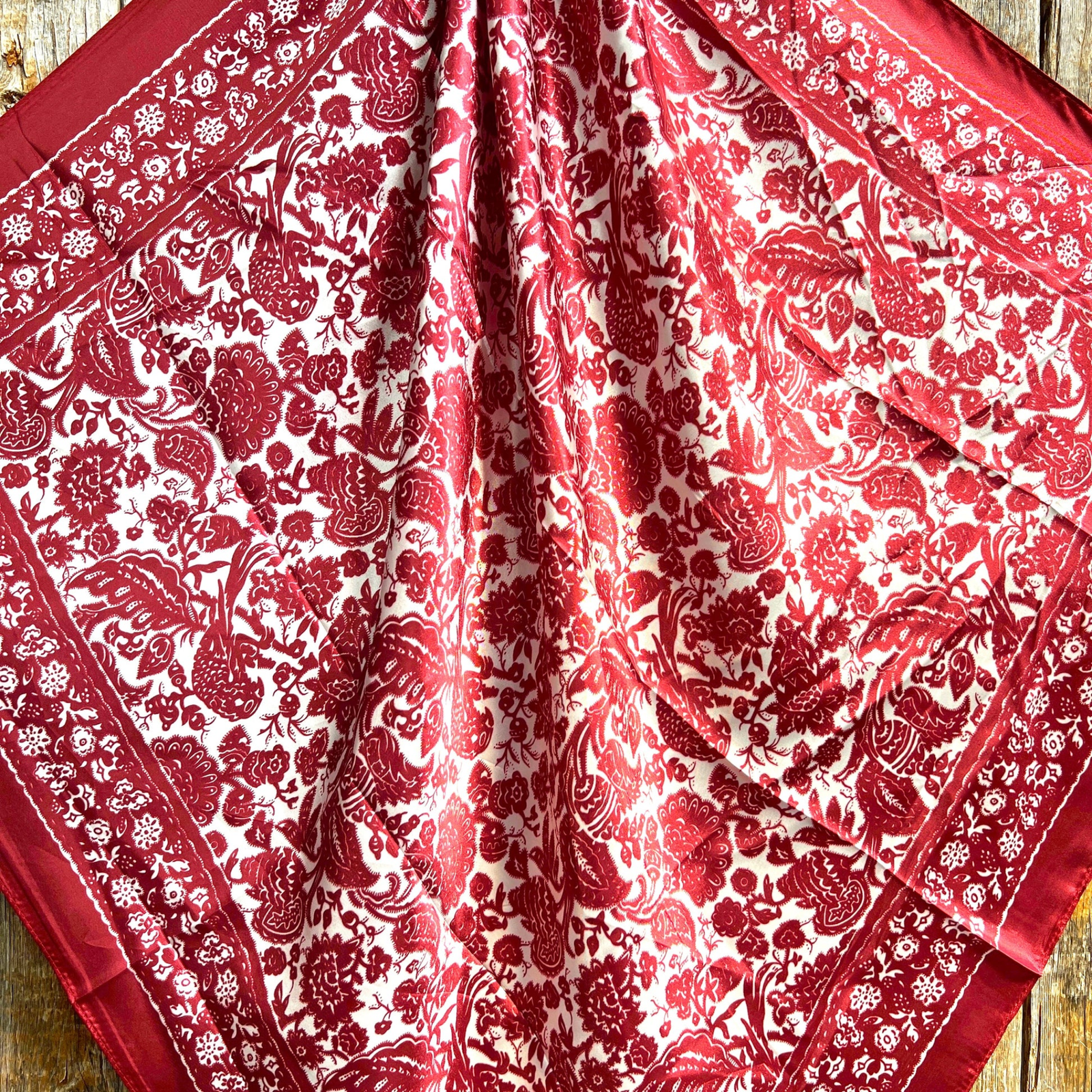 Red & Cream Paisley Wild Rag / Scarf