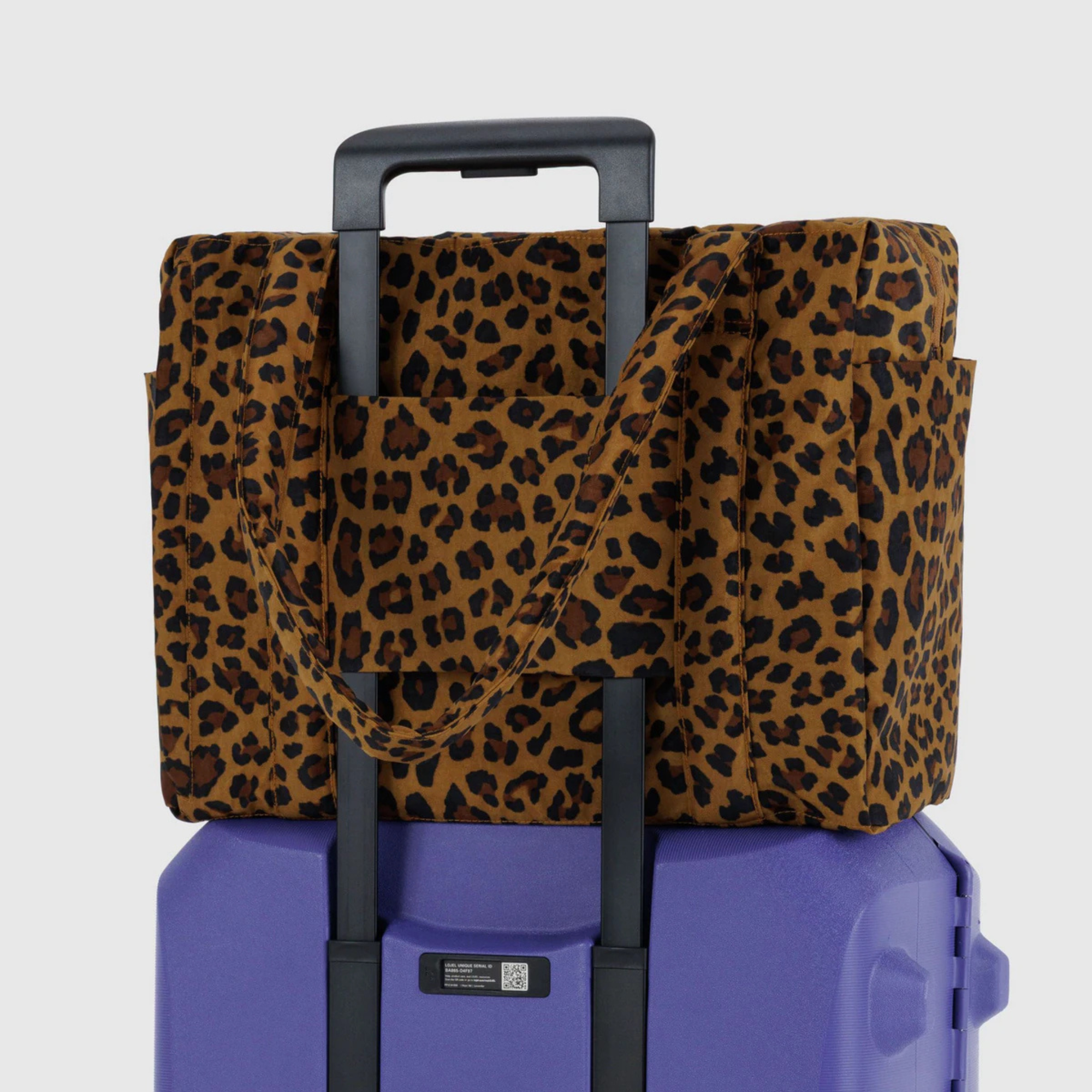 Small Cloud Carry On