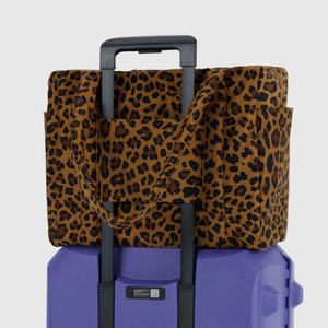 Small Cloud Carry On