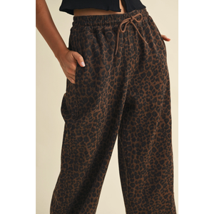 Leopard Print Wide Leg Denim Pants