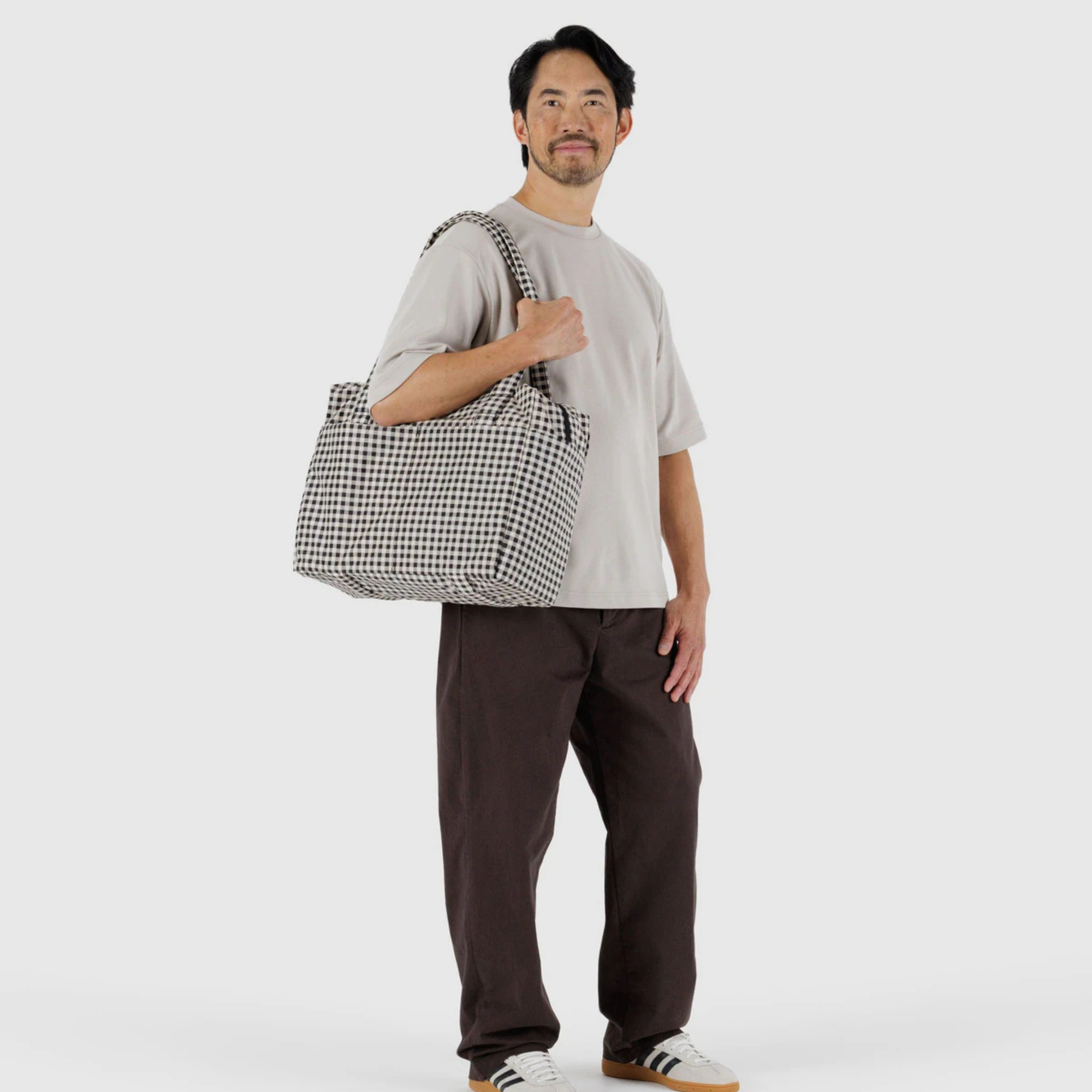 Small Cloud Carry On