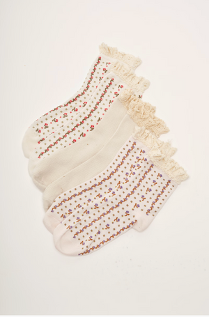 Ruffle Sock Pack