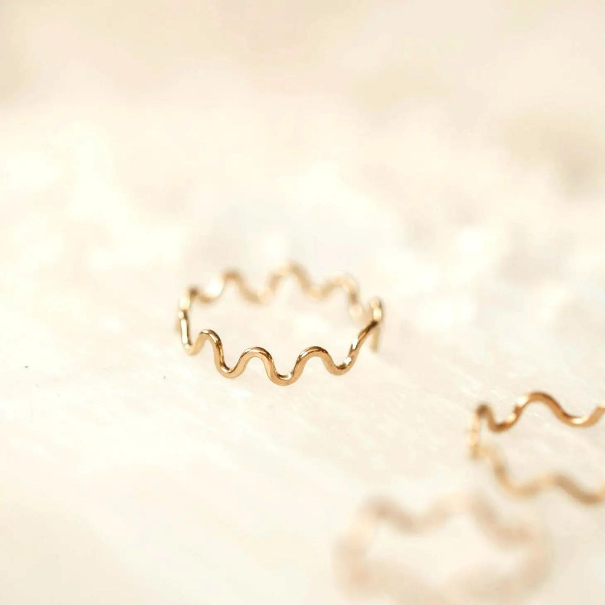 Squiggle Ring